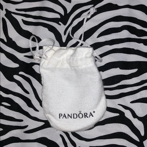 Pandora bracelet - Picture 1 of 2